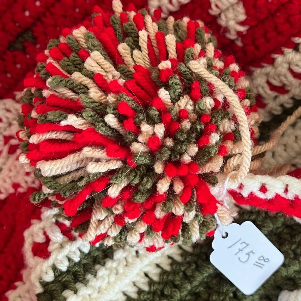 #3011 NEW Hand Crochet Holiday Throw